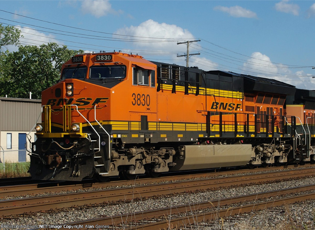 BNSF 3830